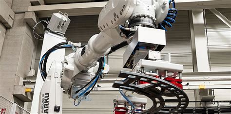 Sheet metal fabrication: How automation boosts competitiveness